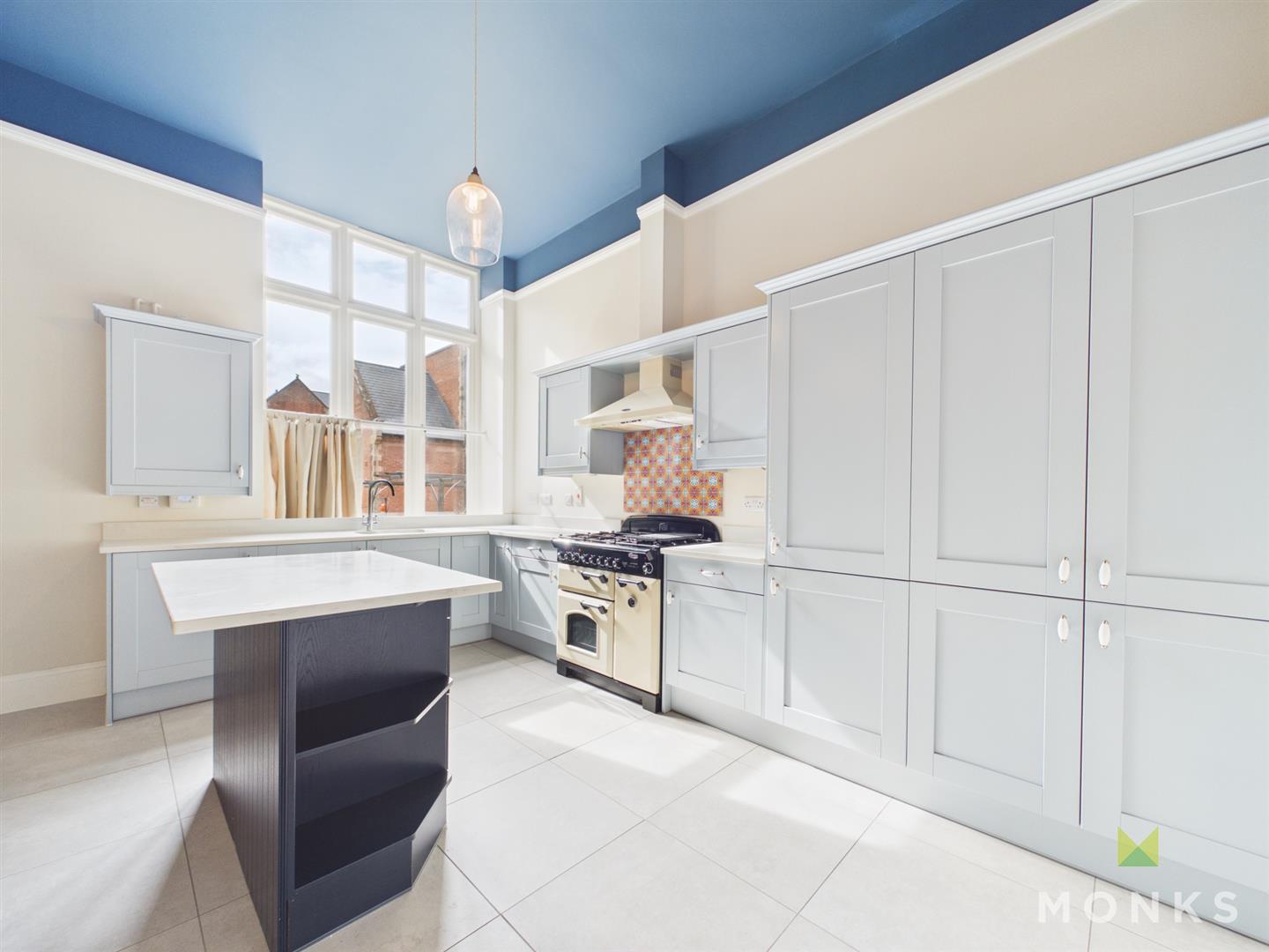 51 Oliver Road, Shrewsbury, SY3 5FX For Sale